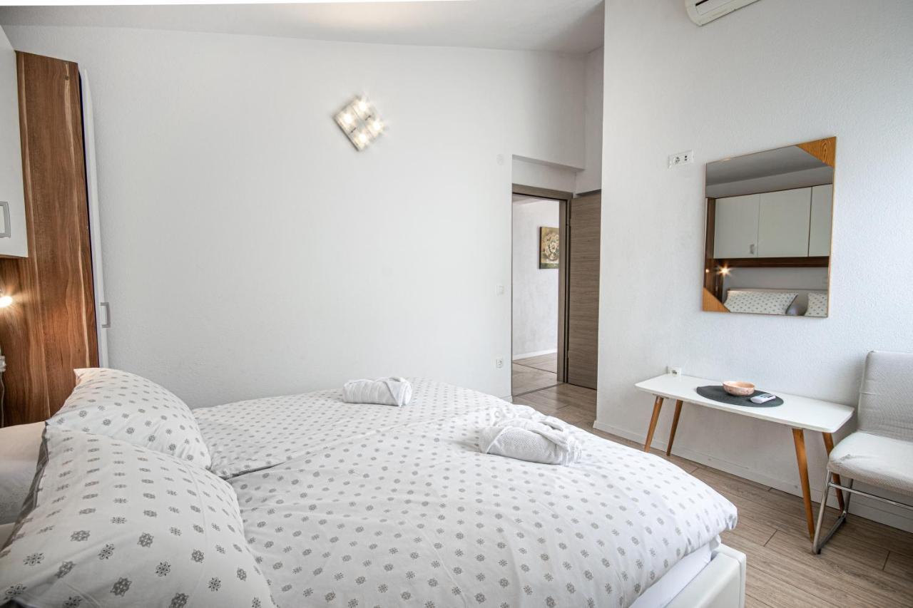 Luce Makarska